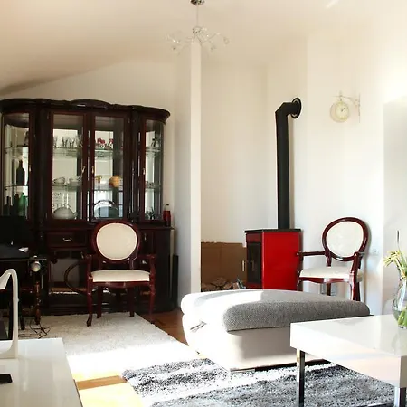 Delux Apartman Sue Апартаменти Спліт